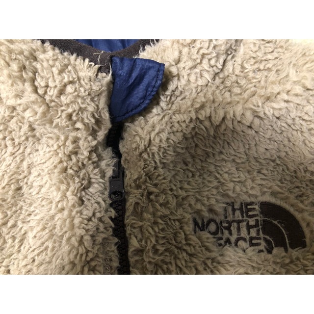 THE NORTH FACE(ザノースフェイス)のノースフェイスキッズ　リバーシブルベスト　美品 キッズ/ベビー/マタニティのキッズ服男の子用(90cm~)(ジャケット/上着)の商品写真