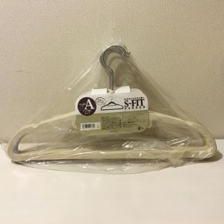 magum様専用☆新品未使用！滑りにくいハンガー(押し入れ収納/ハンガー)