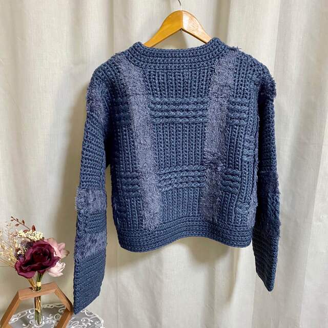 WIDE CHECK HAND KNIT