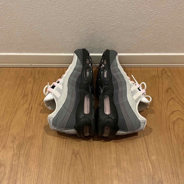 NIKE(ナイキ)のNIKE airmax95 PRM メンズの靴/シューズ(スニーカー)の商品写真