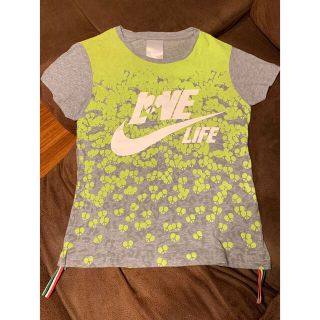 ナイキ(NIKE)のNIKE ハートデザイン(Tシャツ(半袖/袖なし))