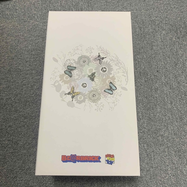 MEDICOM TOY - 新品 BE@RBRICK FLOR@ #2 White 400% ベアブリック の