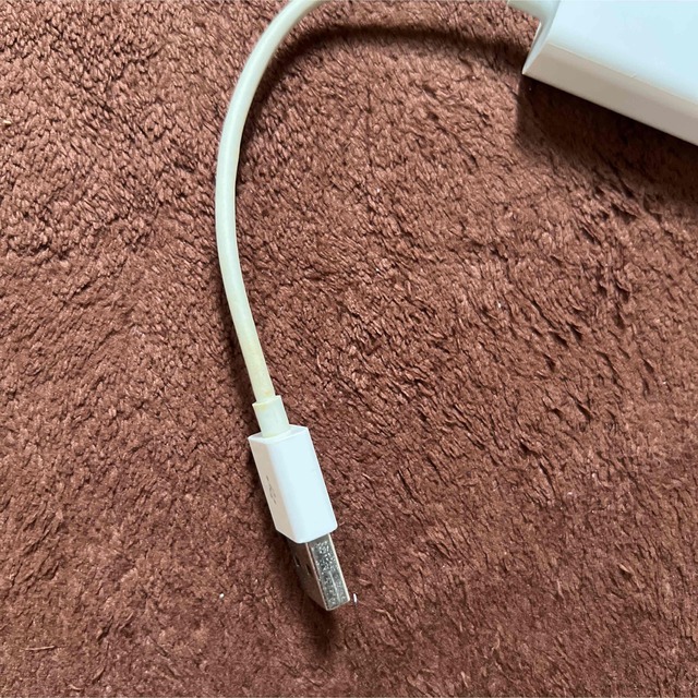 Mac (Apple)(マック)のApple USB Ethernet Adapter 純正品　有線LANアダプタ スマホ/家電/カメラのPC/タブレット(PC周辺機器)の商品写真