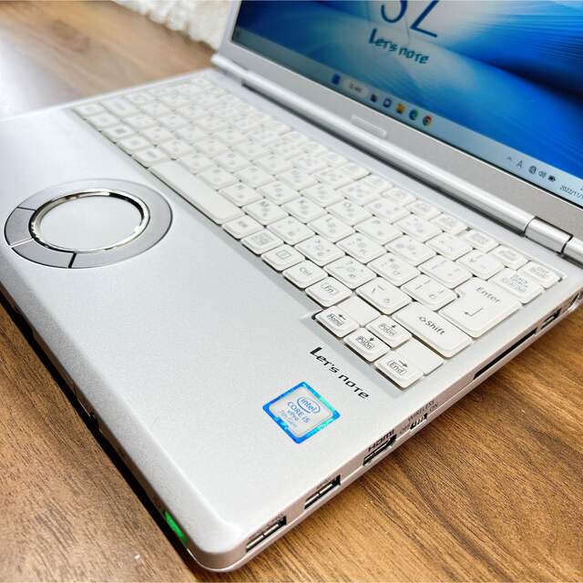 【美品】Corei7第7世代☘Let's note☘爆速SSD256GB☘DVD 2