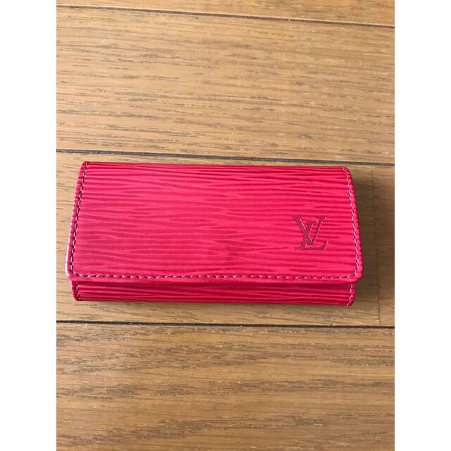 LOUIS VUITTON エピ4連キーケース