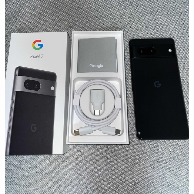 Google(グーグル)のPixel 7  ブラック　128GB  美品　 スマホ/家電/カメラのスマートフォン/携帯電話(スマートフォン本体)の商品写真