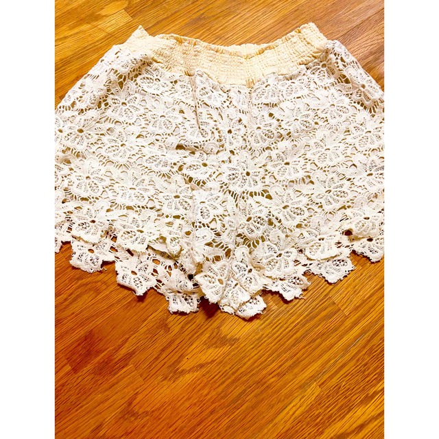 マーキュリーデュオ✨ クロシェレースショートパンツ✨ベージュ