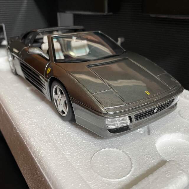 ミニカー未展示品　GT SPIRIT 1/18 フェラーリ 348 GTS グレー