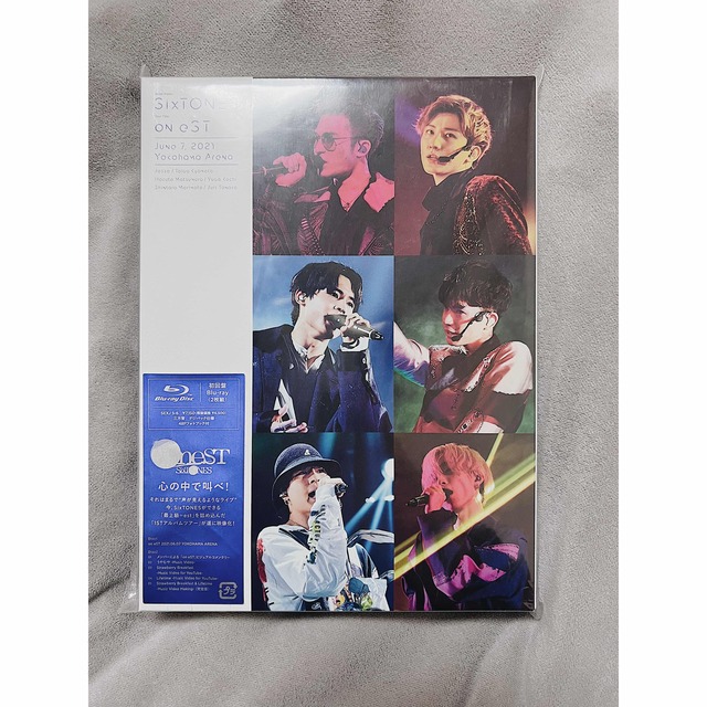 SixTONES   on　eST（初回盤） Blu-ray