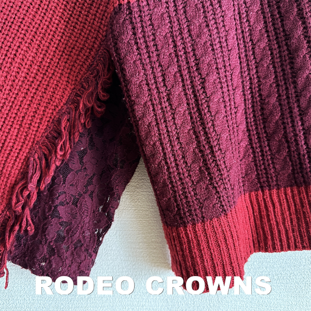 RODEO CROWNS(ロデオクラウンズ)の【RODEO CROWNS】レース切替 フリンジ ニット セットアップ レディースのトップス(ニット/セーター)の商品写真