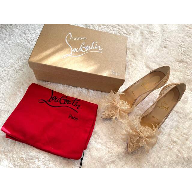 レディースChristian Louboutinの上品レースパンプス　クリスチャンルブタン