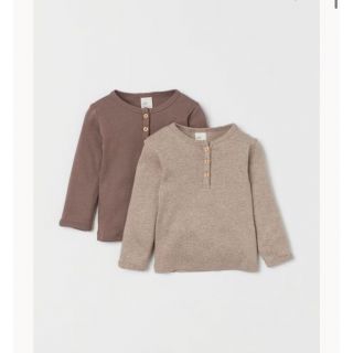 エイチアンドエム(H&M)のH&M コットンヘンリーネックトップス 2枚セット(ニット/セーター)