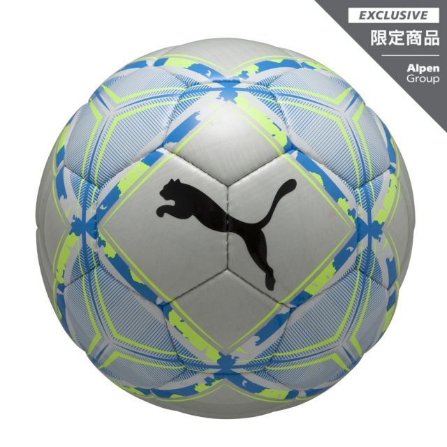 PUMA(プーマ)の新品　プーマ　サッカーボール　５号球 スポーツ/アウトドアのサッカー/フットサル(ボール)の商品写真