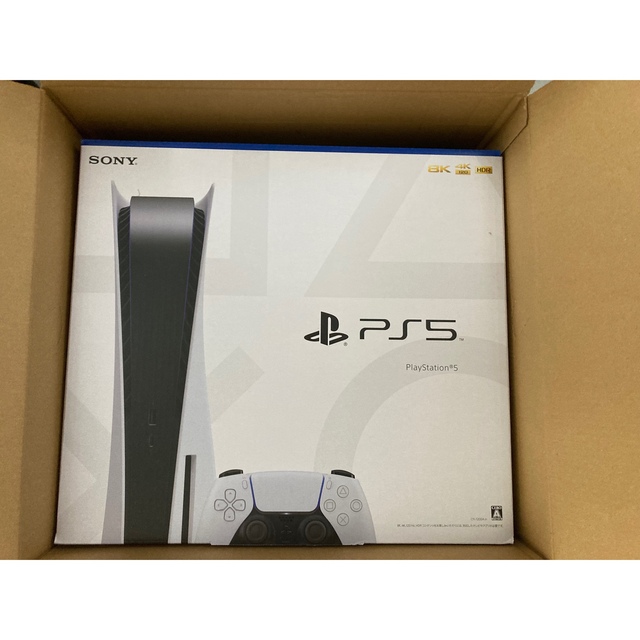 PlayStation(プレイステーション)のPlayStation 5 (CFI-1200A01) エンタメ/ホビーのゲームソフト/ゲーム機本体(家庭用ゲーム機本体)の商品写真