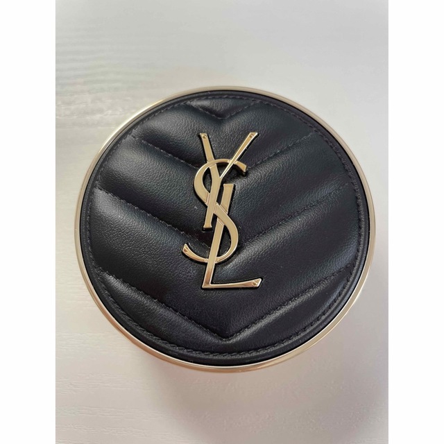 Yves Saint Laurent Beaute(イヴサンローランボーテ)のイヴ・サンローラン　クッションファンデ　クッションケース コスメ/美容のコスメ/美容 その他(その他)の商品写真