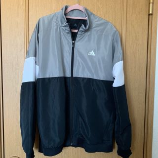 アディダス(adidas)のadidas ウインドブレーカー　160(ジャケット/上着)