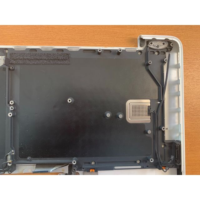 Apple(アップル)の人気のMacBook 13白 キーボード ジャンク品 スマホ/家電/カメラのPC/タブレット(ノートPC)の商品写真