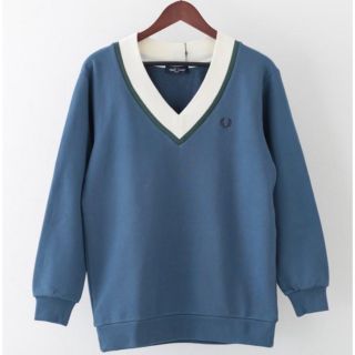 フレッドペリー(FRED PERRY)のフレッドペリー チルデンスウエット ブルー 美品(スウェット)