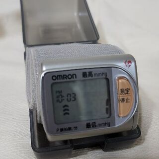 オムロン(OMRON)のOMRON HEM-630　コンパクト血圧計(その他)