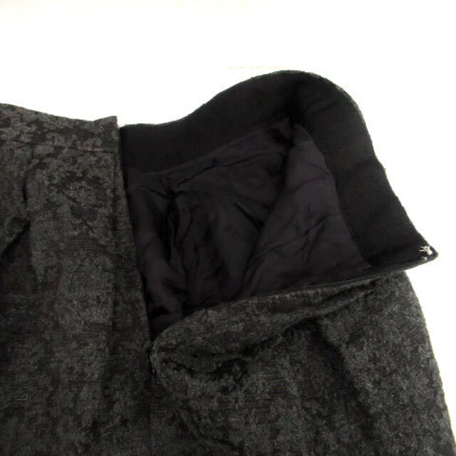Ballsey(ボールジィ)のボールジー トゥモローランド フレアスカート 総柄 34 チャコールグレー 黒 レディースのスカート(ひざ丈スカート)の商品写真