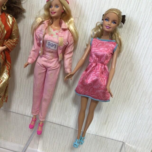 Barbie(バービー)のバービー人形　3体　Barbie   ⑳ キッズ/ベビー/マタニティのおもちゃ(ぬいぐるみ/人形)の商品写真