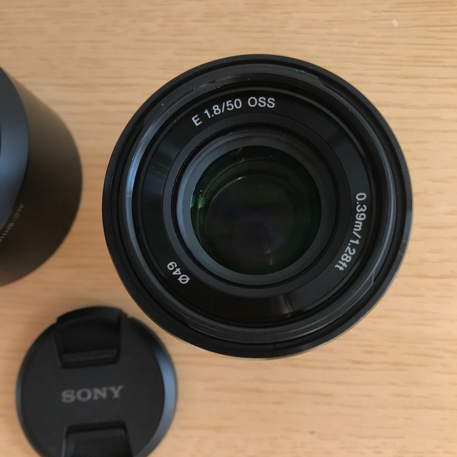 SONY(ソニー)の値下げしました！SONY Eマウント　単焦点レンズ　SEL50F18 ブラック スマホ/家電/カメラのカメラ(レンズ(単焦点))の商品写真