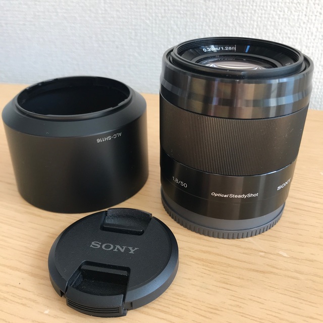 SONY(ソニー)の値下げしました！SONY Eマウント　単焦点レンズ　SEL50F18 ブラック スマホ/家電/カメラのカメラ(レンズ(単焦点))の商品写真