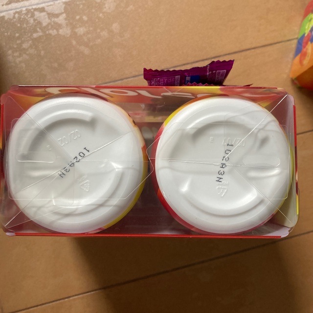 クロレッツ　ボトル×4 おまけ付 食品/飲料/酒の食品(菓子/デザート)の商品写真