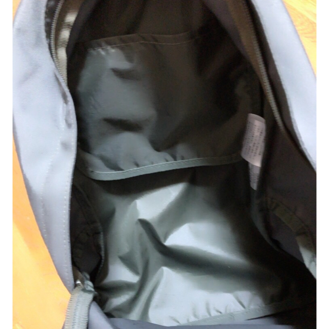 MUJI (無印良品)(ムジルシリョウヒン)のカーキリュック レディースのバッグ(リュック/バックパック)の商品写真