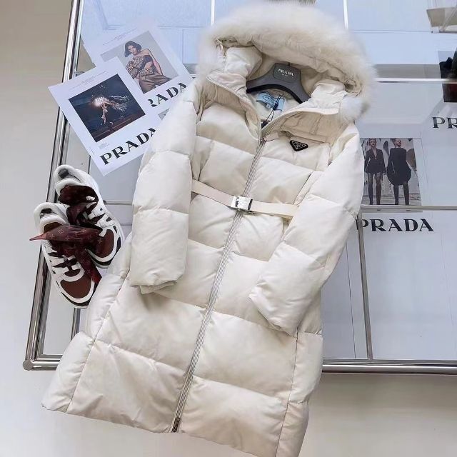得価正規品】 PRADA - プラダ ロングダウン ファー付きの通販 by ユリ