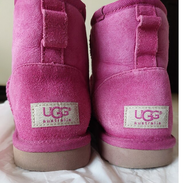 UGG(アグ)のUGG 23 レディースの靴/シューズ(ブーツ)の商品写真