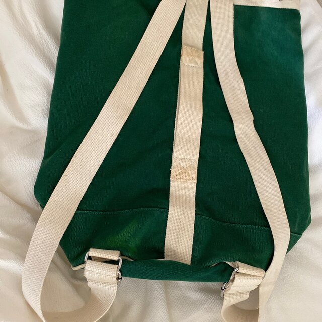 Hermes(エルメス)の正規品　エルメス　キャンバスバッグ　グリーン　バックパック　リュック　レア🎵 レディースのバッグ(リュック/バックパック)の商品写真