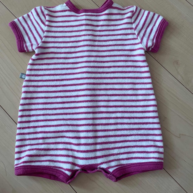 PETIT BATEAU(プチバトー)のプチバトー　ロンパース　6m 67㎝　パイル地 キッズ/ベビー/マタニティのベビー服(~85cm)(ロンパース)の商品写真