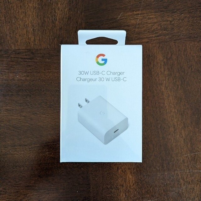 Google(グーグル)のGoogle 充電器 30W 未開封 スマホ/家電/カメラのスマートフォン/携帯電話(バッテリー/充電器)の商品写真