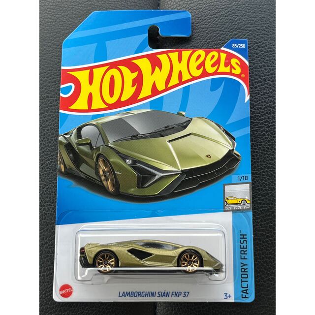 Lamborghini(ランボルギーニ)のHot Wheels ホットウィール ランボルギーニ シアン FKP 37 エンタメ/ホビーのおもちゃ/ぬいぐるみ(ミニカー)の商品写真