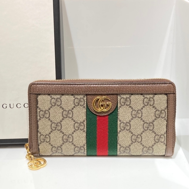 喜ばれる誕生日プレゼント Gucci - GUCCI グッチ GGスプリーム