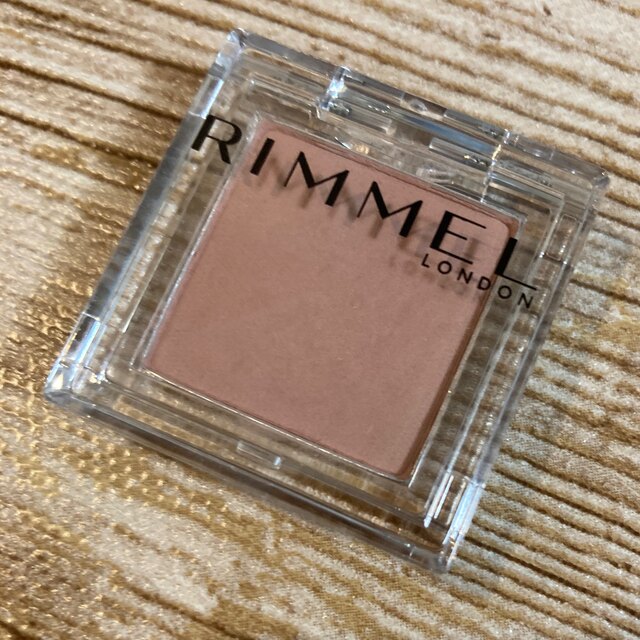 RIMMEL(リンメル)のリンメル　ワンダー キューブ アイシャドウ マット ロゼ キューブ  M002  コスメ/美容のベースメイク/化粧品(アイシャドウ)の商品写真