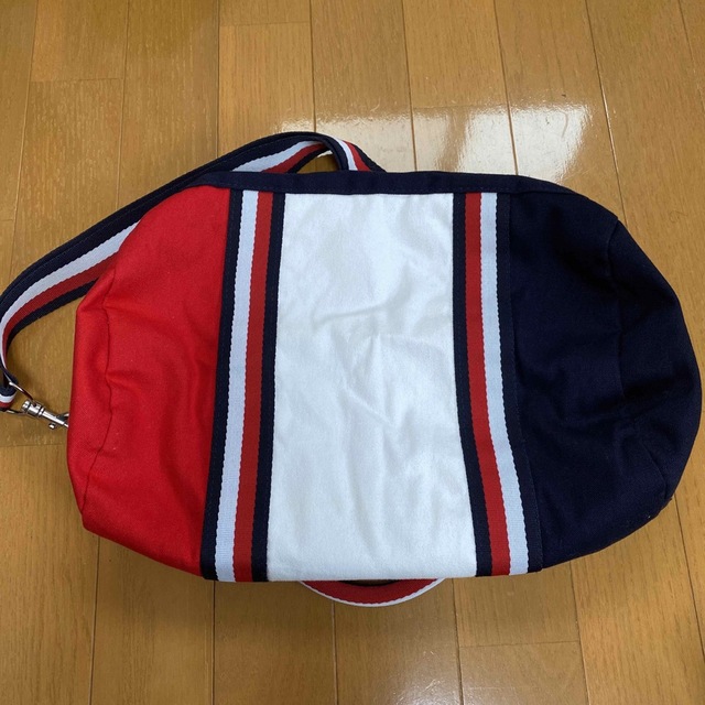 TOMMY HILFIGER(トミーヒルフィガー)のTOMMY HILFIGER ショルダーバック レディースのバッグ(ショルダーバッグ)の商品写真