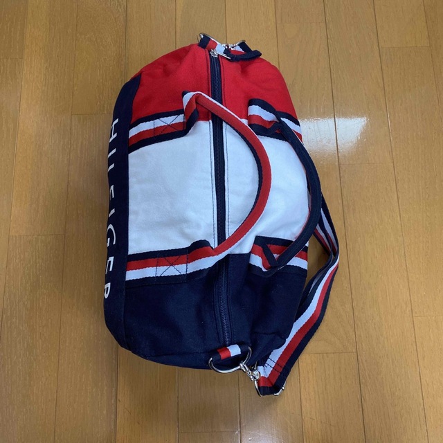 TOMMY HILFIGER(トミーヒルフィガー)のTOMMY HILFIGER ショルダーバック レディースのバッグ(ショルダーバッグ)の商品写真