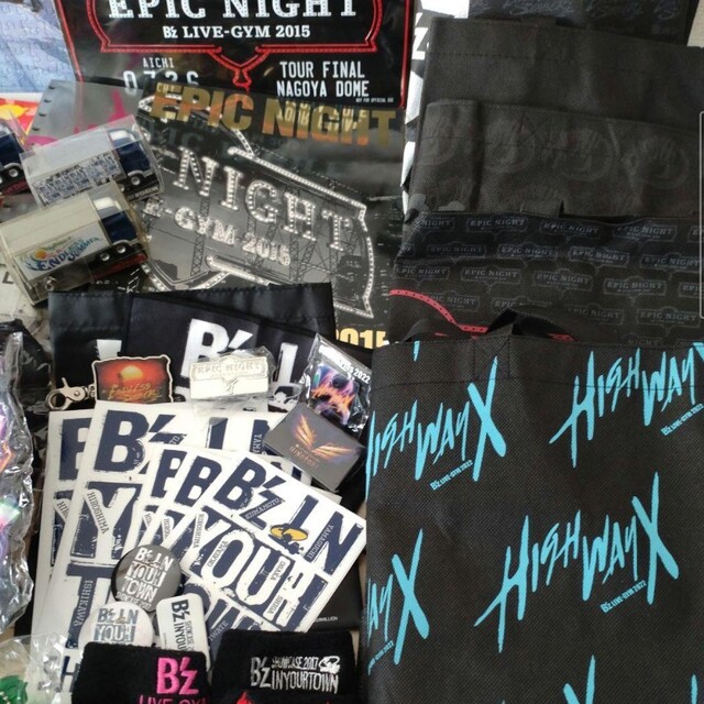 B'z★グッズ 83点まとめ売り B'z★グッズ 83点まとめ売り