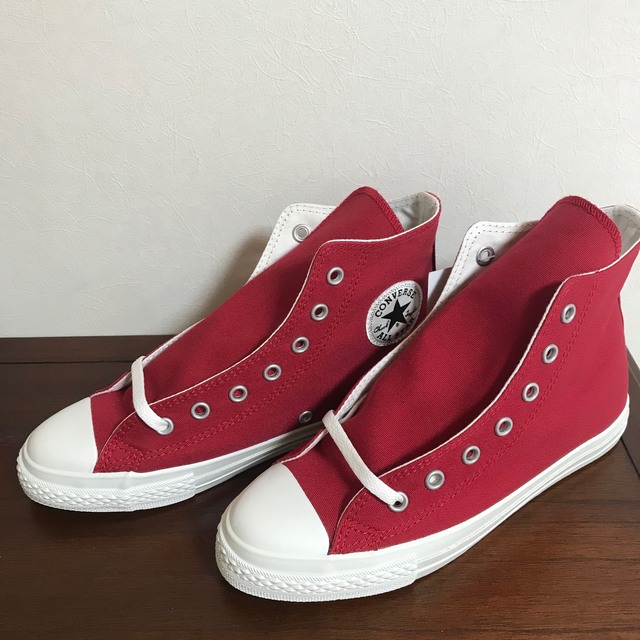 CONVERSE(コンバース)の新品　コンバース　ハイカット  スニーカー　レッド レディースの靴/シューズ(スニーカー)の商品写真