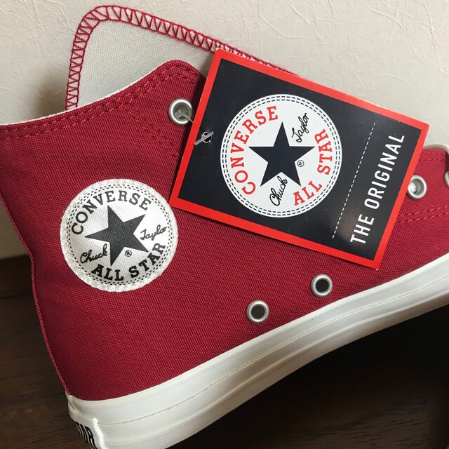 CONVERSE(コンバース)の新品　コンバース　ハイカット  スニーカー　レッド レディースの靴/シューズ(スニーカー)の商品写真