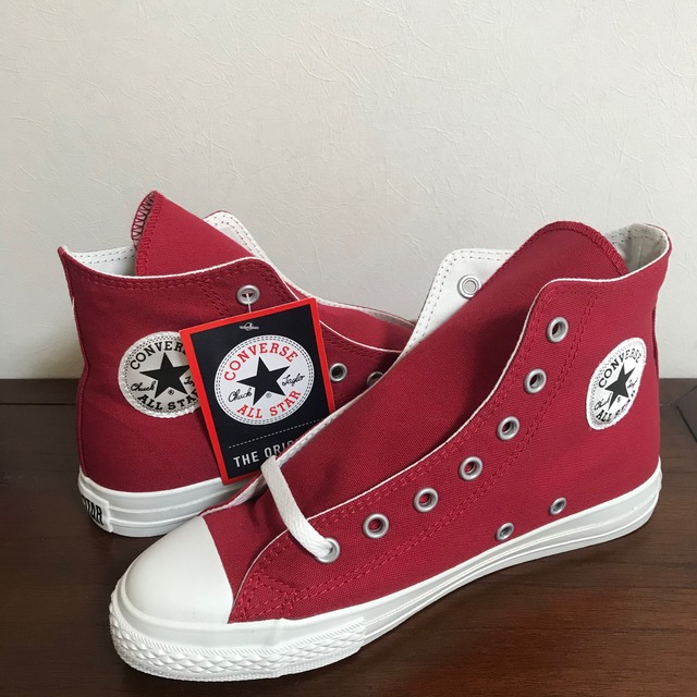 CONVERSE(コンバース)の新品　コンバース　ハイカット  スニーカー　レッド レディースの靴/シューズ(スニーカー)の商品写真