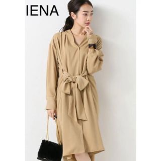 イエナ(IENA)の美品‼️IENA ノーカラーシャツワンピース 羽織にも♡ベージュ サイズ38(ひざ丈ワンピース)