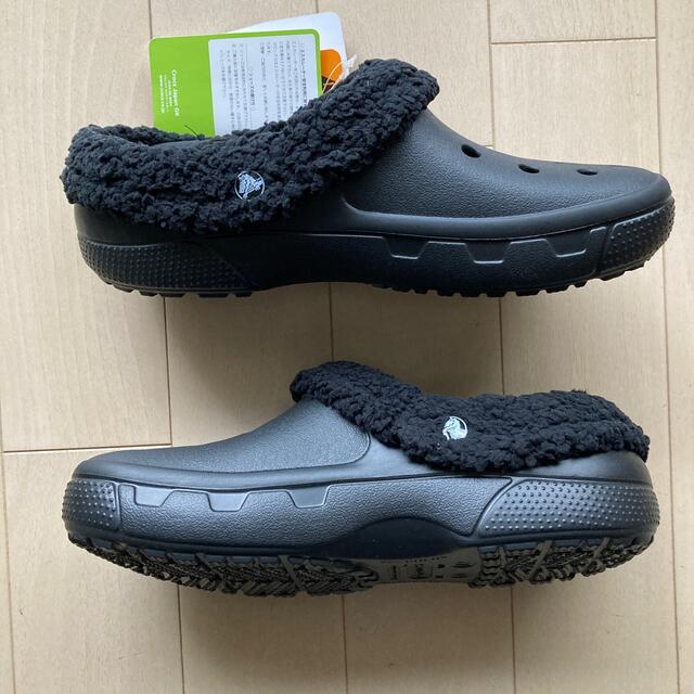 crocs(クロックス)の【新品・未使用】crocs Mammoth EVO 黒 M10 ボア付き メンズの靴/シューズ(スリッポン/モカシン)の商品写真