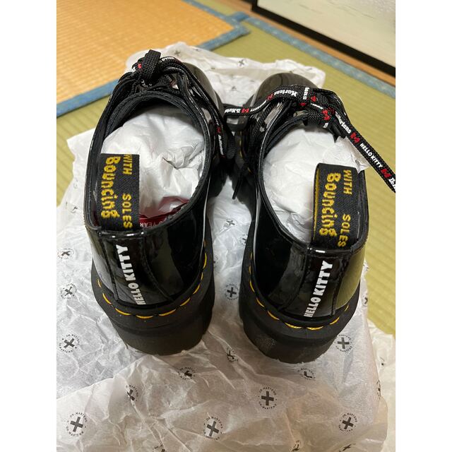 Dr.Martens(ドクターマーチン)の【サンリオコラボ】ドクターマーチンショートブーツ レディースの靴/シューズ(ブーツ)の商品写真