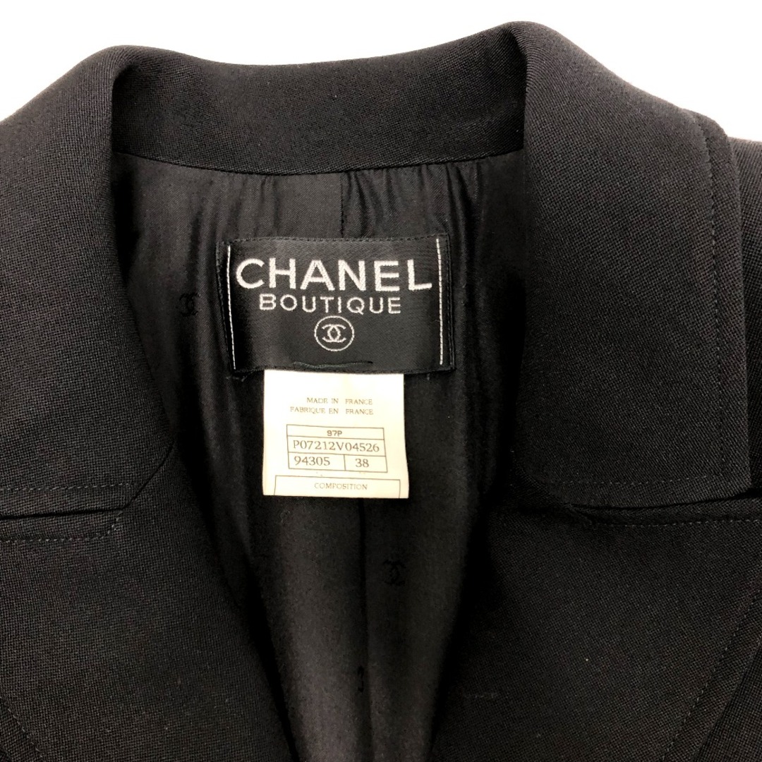 CHANEL(シャネル)のシャネル CHANEL ロゴボタン P07212 上下 スーツ ウール ブラック レディースのフォーマル/ドレス(スーツ)の商品写真