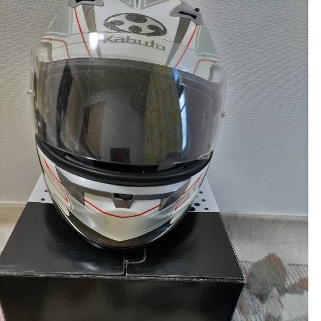 KAMUI(カムイ)のテレサ396様　KABUTO  KAMUI    ヘルメット　Mサイズ中古 自動車/バイクのバイク(装備/装具)の商品写真