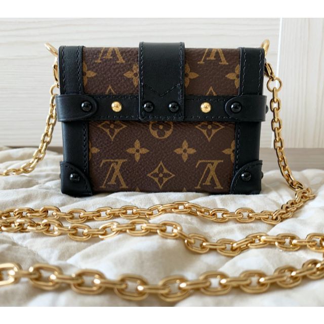 日本で買LOUIS VUITTON ルイヴィトン エッセンシャル トランク M68566の通販 by Dominy's shop|ルイヴィトンならラクマショルダーバッグ
