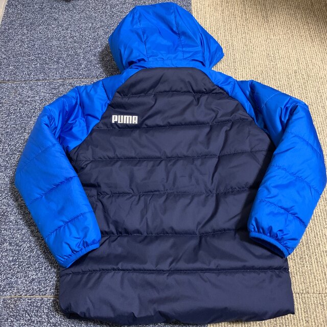 PUMA(プーマ)のアウター 上着 ジャケット 130㎝ プーマ  キッズ キッズ/ベビー/マタニティのキッズ服男の子用(90cm~)(ジャケット/上着)の商品写真